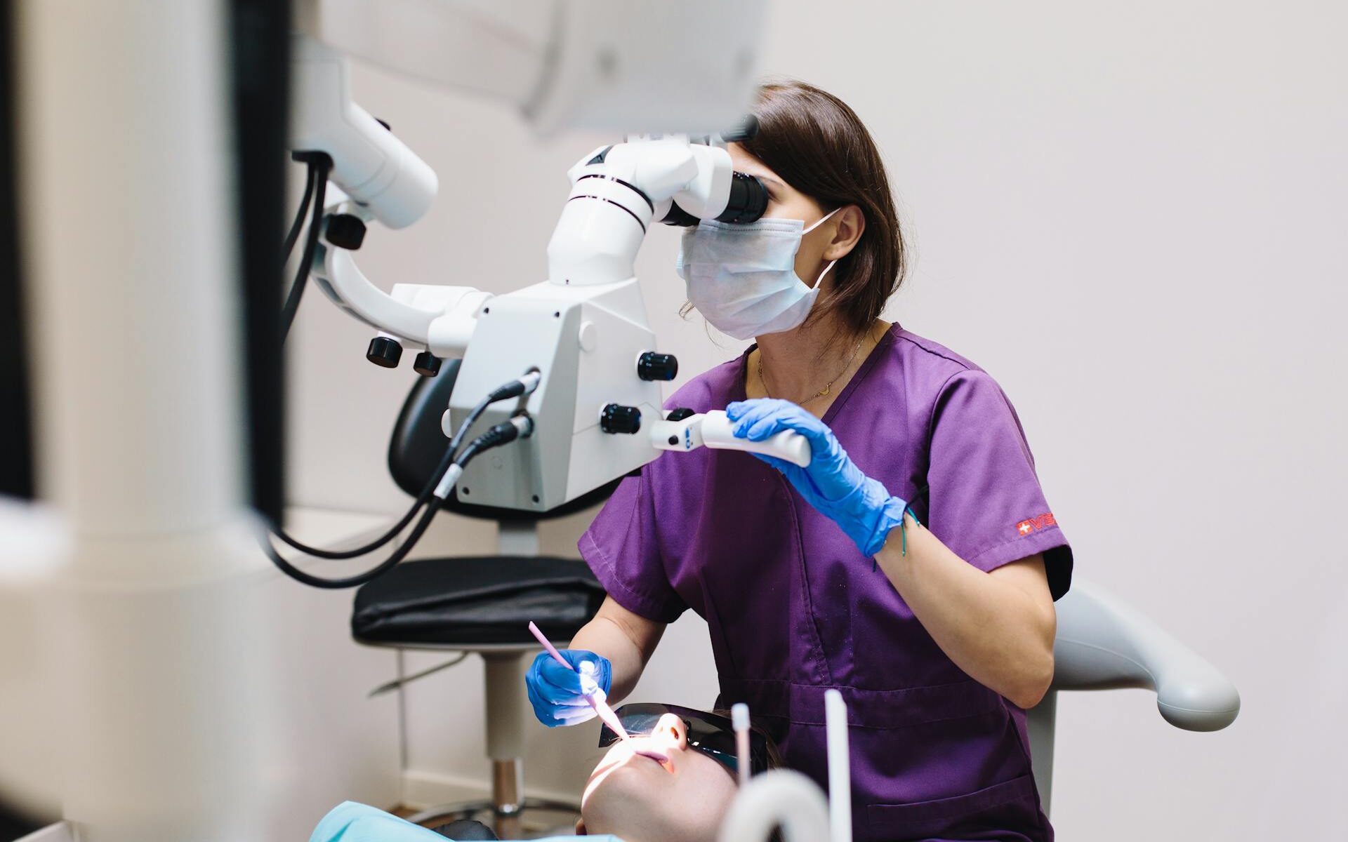 What Is the Dental Operative Microscope? What Impact Has It Had on Dentistry?