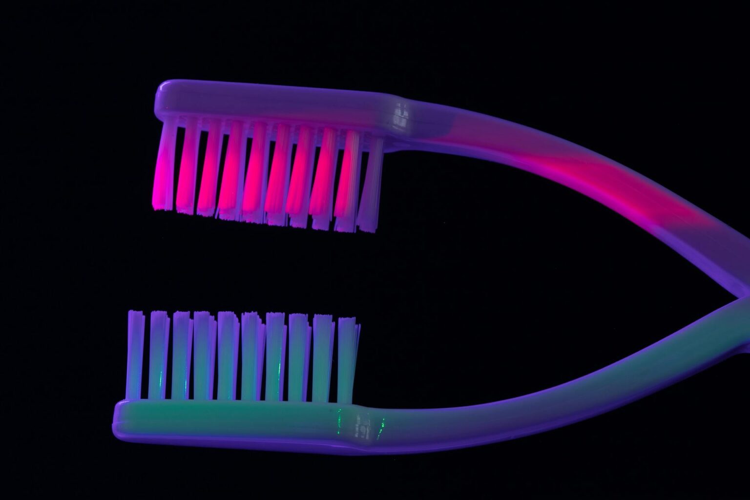 Could a Sonic Toothbrush Be an Alternative to X-Rays in Dental Health Sensing?