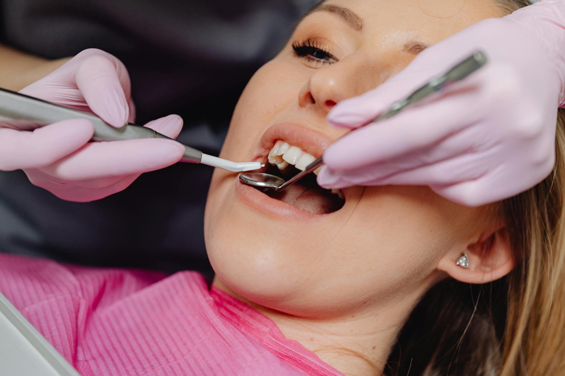 How Many Young Adults in the USA Have Skipped the Dentist in the Last 12 Months?